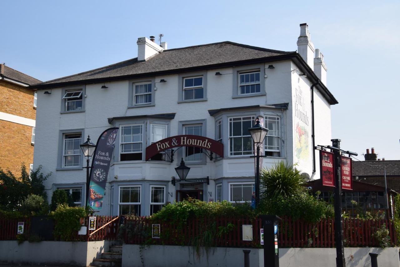 Fox & Hounds Pub Long Ditton Exterior foto